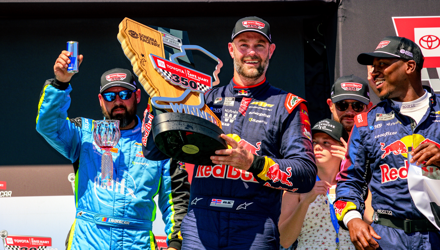 Shane van Gisbergen 逆袭夺冠背后的4大关键启示：BAJIE SPORTS - 八戒体育 在索诺玛的不可复制之路